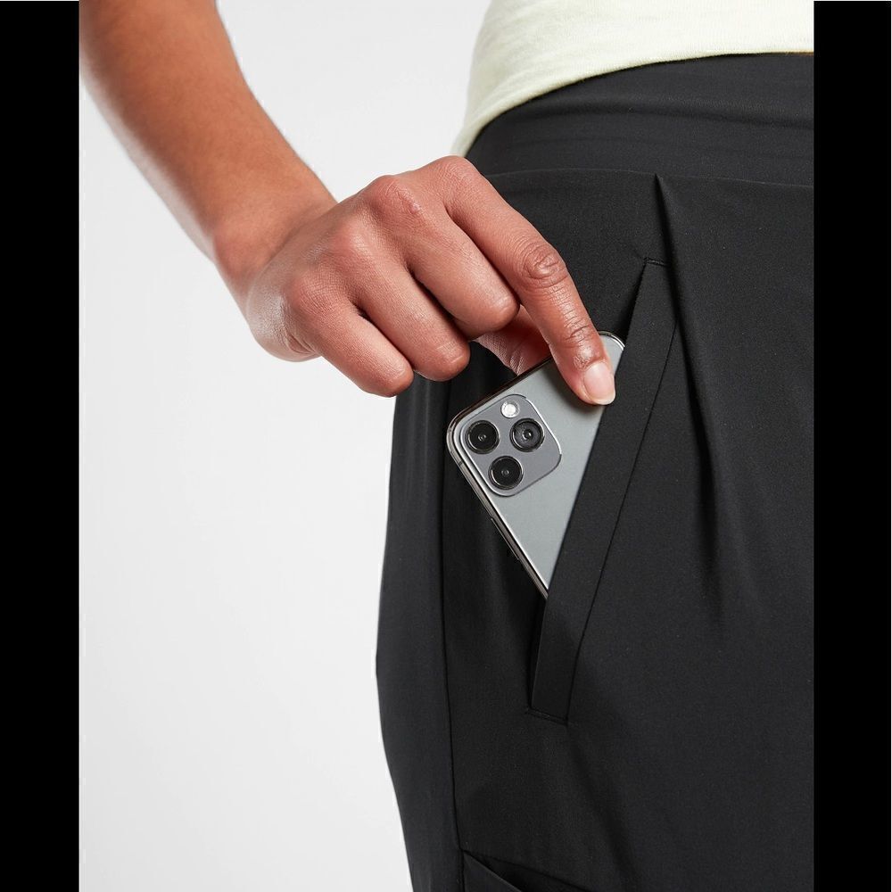 Athleta Venture Pant  - Picture 4 of 8